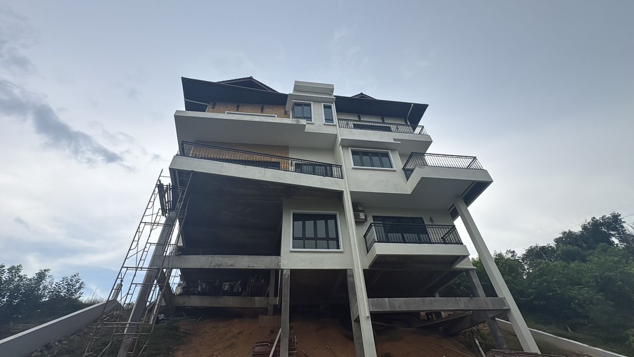 bina rumah atas tanah sendiri